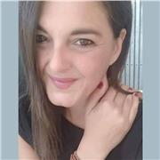 Profesora de varias materias, habilidades sociales, además de oposición.